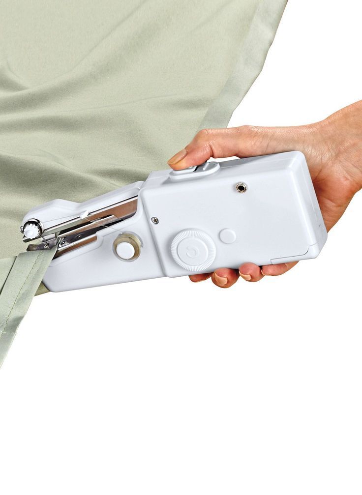 mini sewing machine